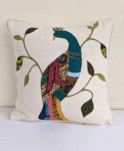 Pillow: #3645 With Form, #3646 W/O Form Turaco
