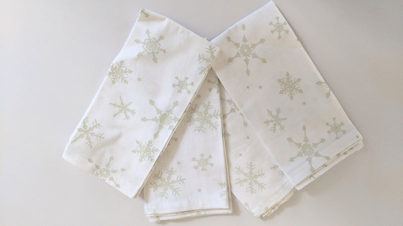 Napkin: #2799 Snowflake Screen Print Set Of 4