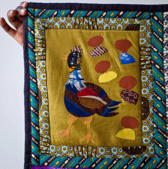Wall Hanging: #2582 S, #2581 L Unity Quilt 12 Panels