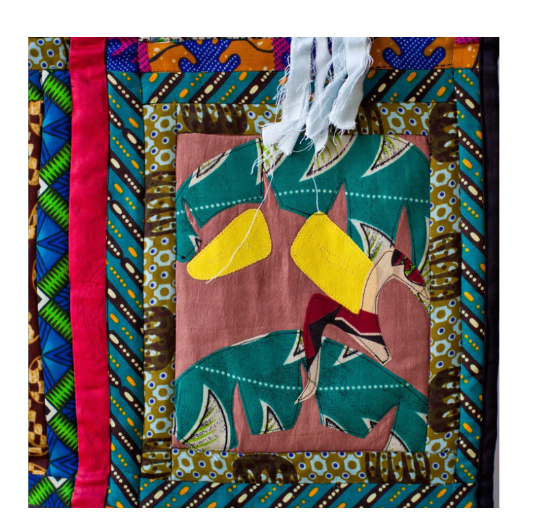 Wall Hanging: #2582 S, #2581 L Unity Quilt 12 Panels
