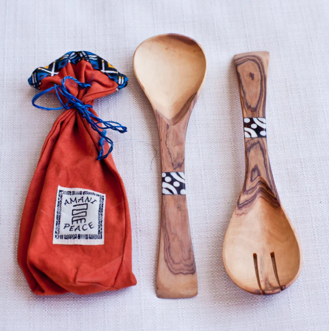 Wood: #7352 Short Flat Spoon Set
