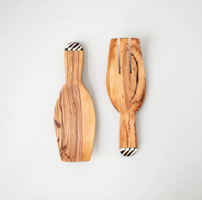 Wood: #7810 Claw Tongs Set