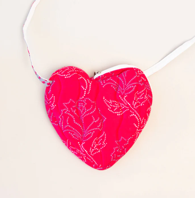 Girl's Purse: #3123 Heart Purse