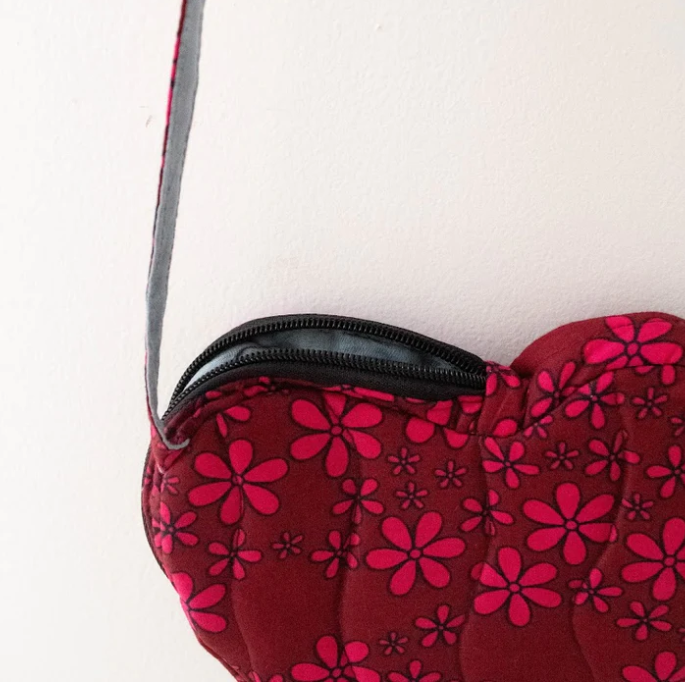 Girl's Purse: #3123 Heart Purse