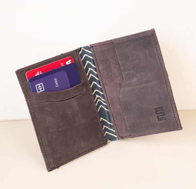 Leather: #3107 Folded Card Holder