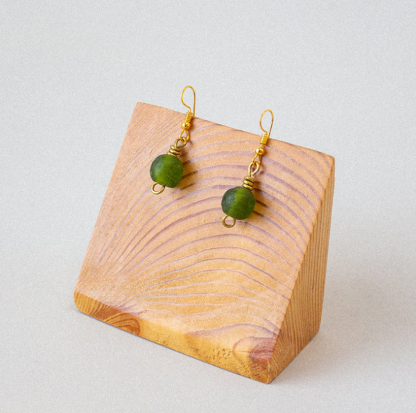 Earrings: #7537 Bottlebead Simple