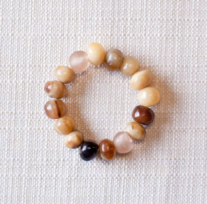 Bracelet: #7407 Horn Bottle Bead