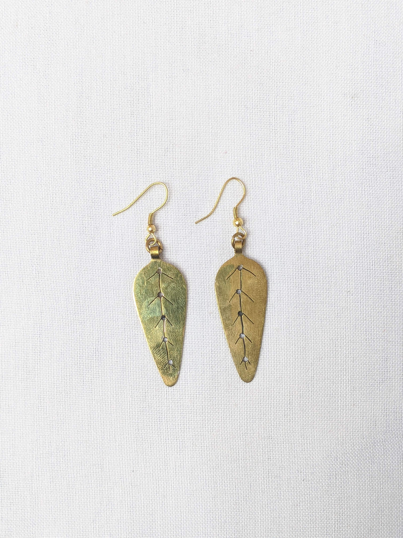 Earrings: #7819 Etched Leaf