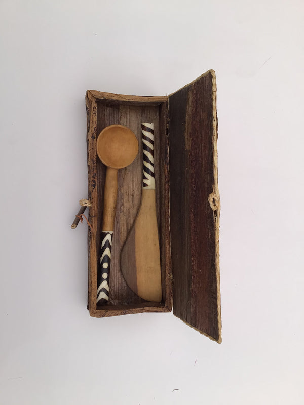 Wood: #7336 Knife & Sugar Spoon Set