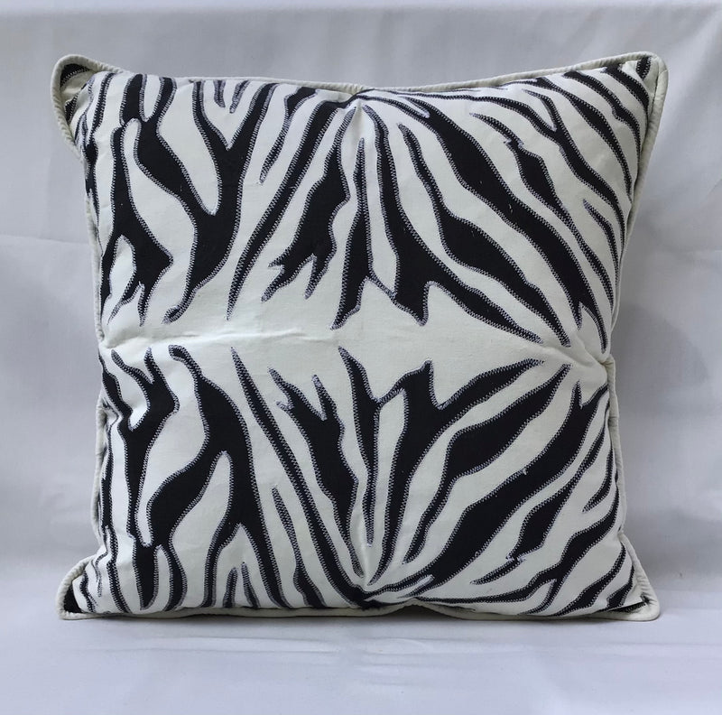 Pillow: #3192 With Form, #3193 W/O Form Zebra