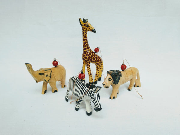Ornament: #7788 Animal Wood Giraffe