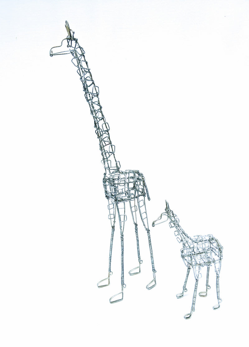 #9608 Aluminum Small, #9641 Brass Small, #9612 Aluminum Large, #9642 Brass Large Wire Giraffe Art