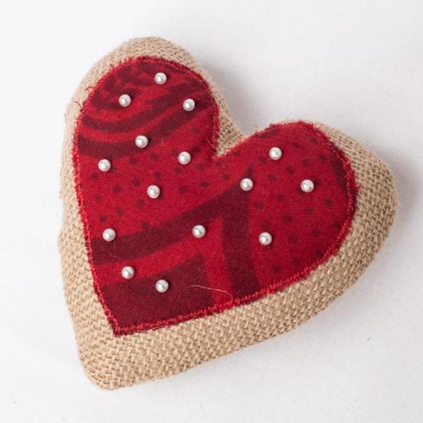#1811 Pin Cushion: Heart